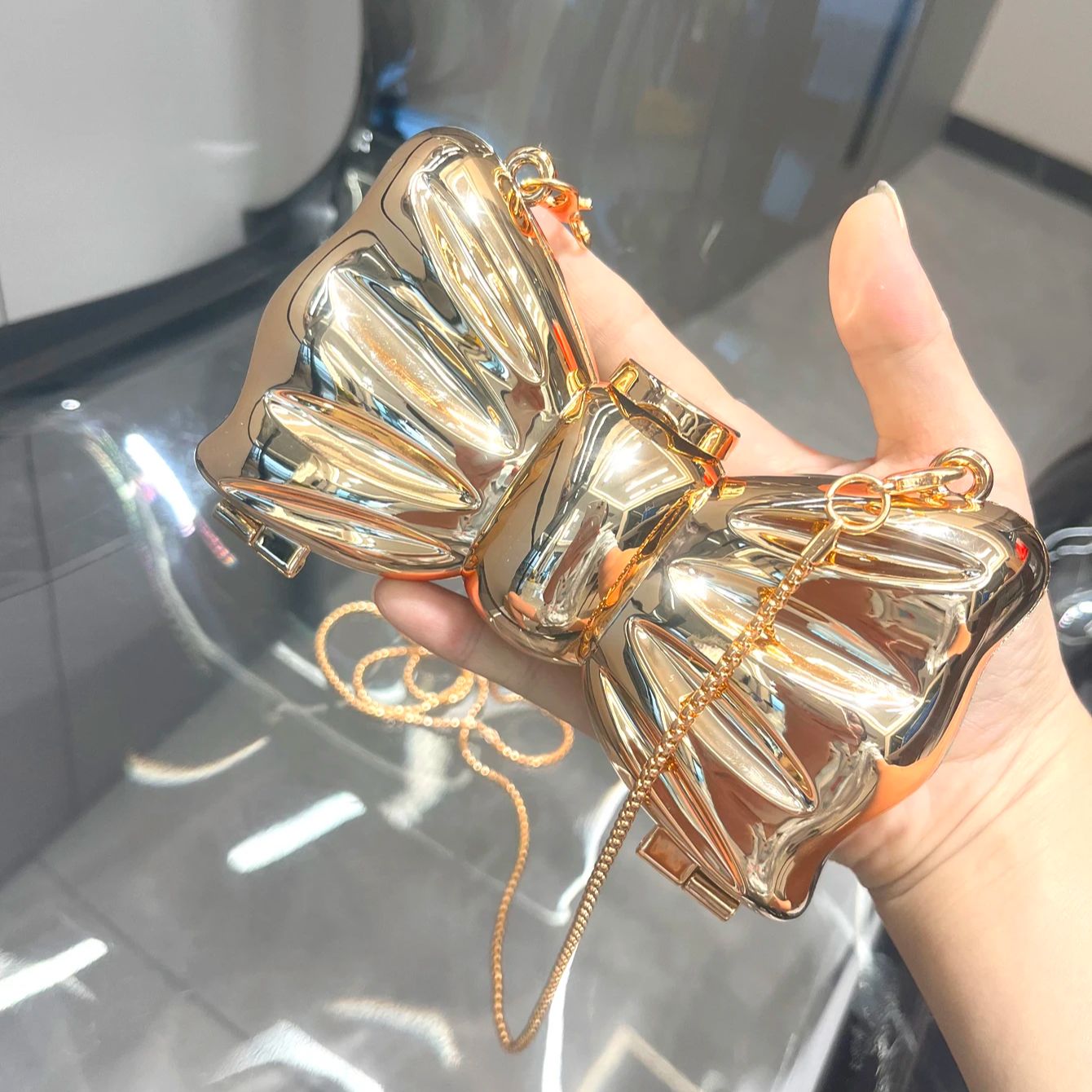 ゴールデンイブニングバッグ財布とハンドバッグ高級デザイナーシ - Luxury Bags Vendor のレビューと価格