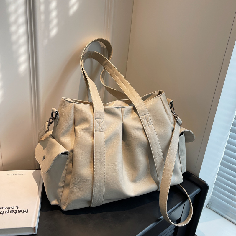 Cgcbag-女性用ソフトレザーショルダーバッグ,女性用ラー - Luxury Bags Vendor のレビューと価格